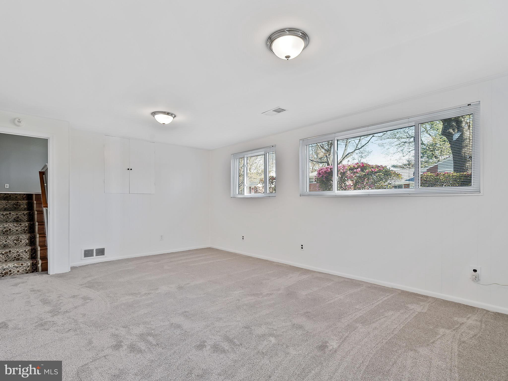 2711 Finch Street Silver Spring, MD 20902 - Photo 23 of 30 Family Room