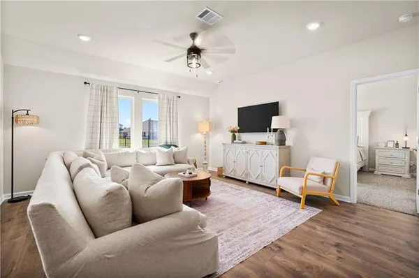 $280,000 | 8145 Olde Town Court, Alexandria, LA 71303