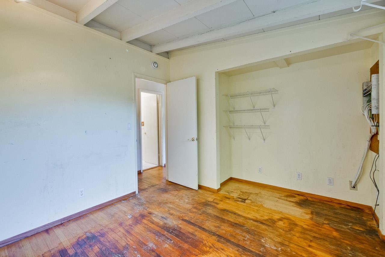 2375 Adele Avenue Mountain View, CA 94043 - Photo 17 of 30