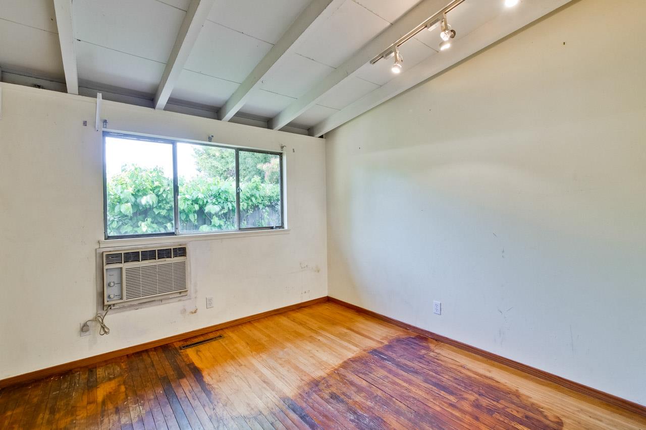 2375 Adele Avenue Mountain View, CA 94043 - Photo 18 of 30