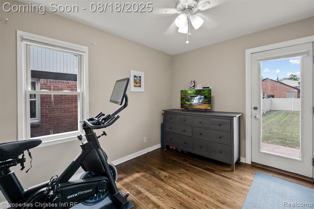 1652 Taunton Road Birmingham, MI 48009 - Photo 15 of 33 Gallery Image 15
