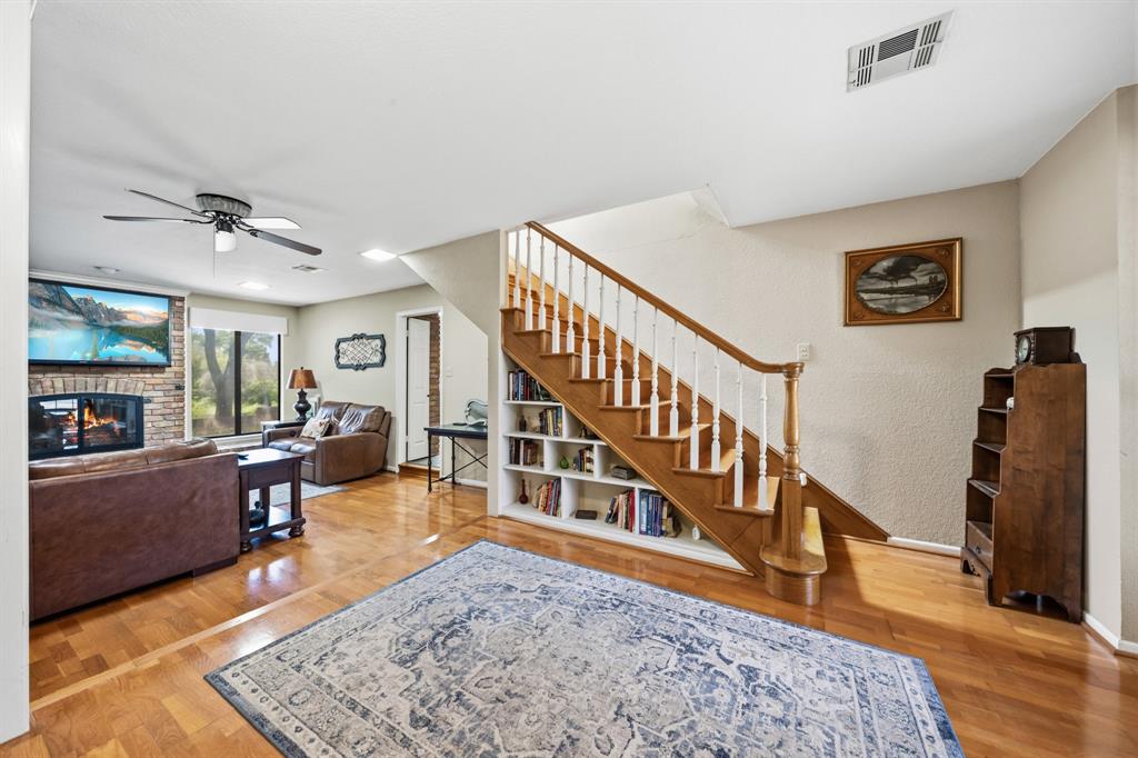 9208 Country Lake Drive Waco, TX 76708 - Photo 10 of 37