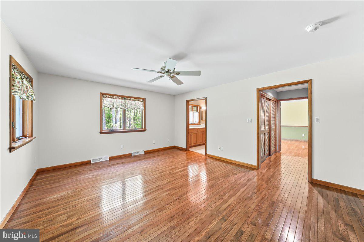 322 Buttonwood Road Landenberg, PA 19350 - Photo 23 of 60 Spacious room with natural light.
