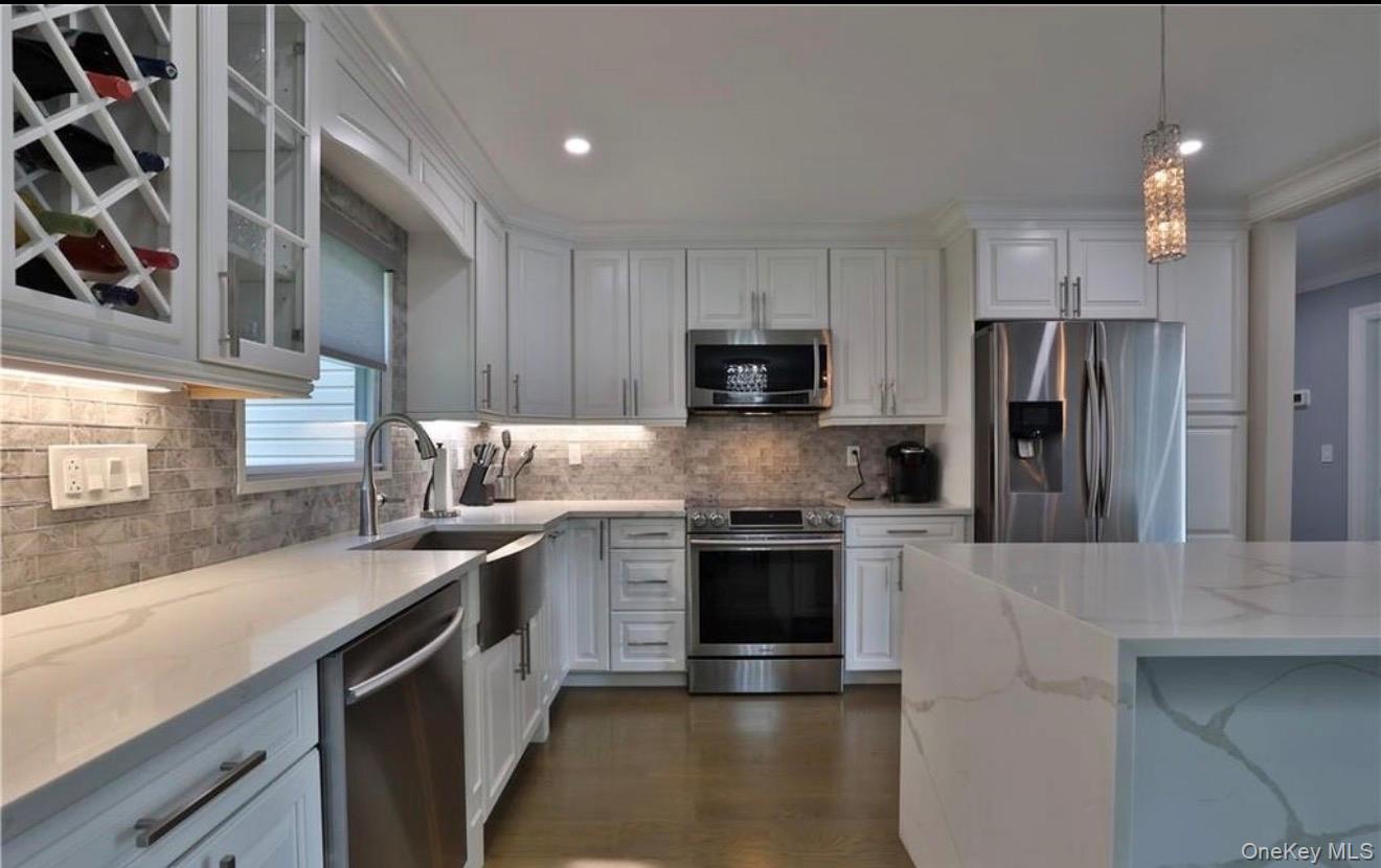 29 Ridge Road Dobbs Ferry, NY 10522 - Photo 5 of 12