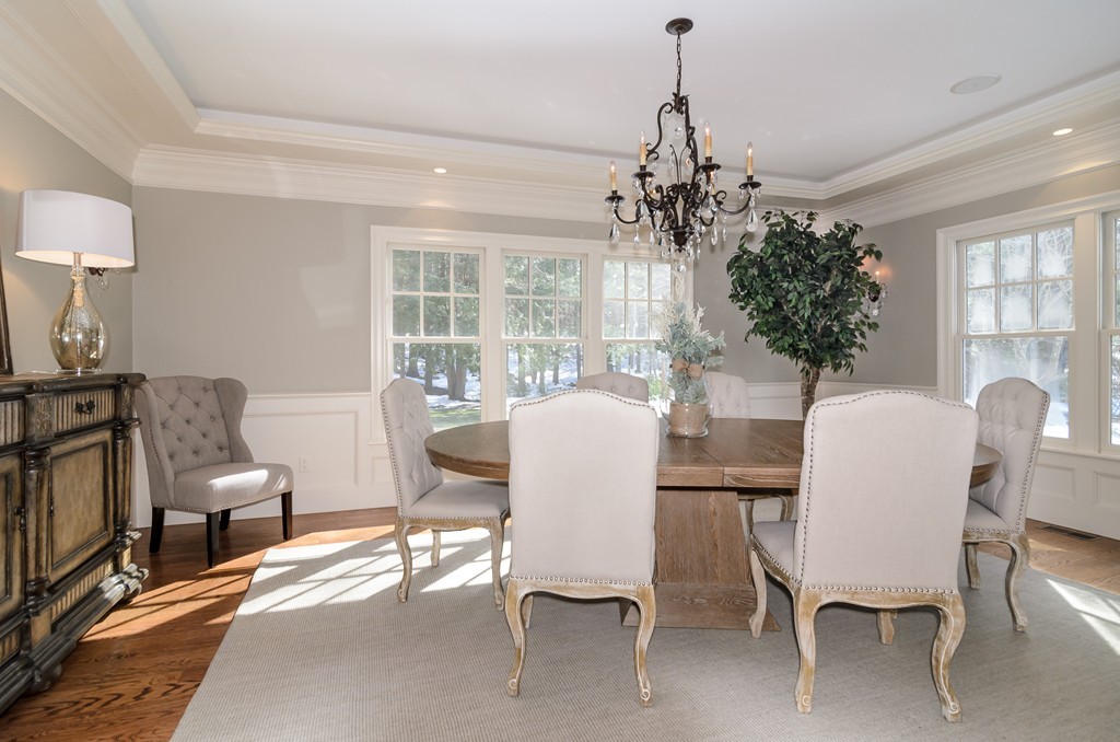 112 Lincoln Road Wayland, MA 01778 - Photo 4 of 28 Gallery Image 4
