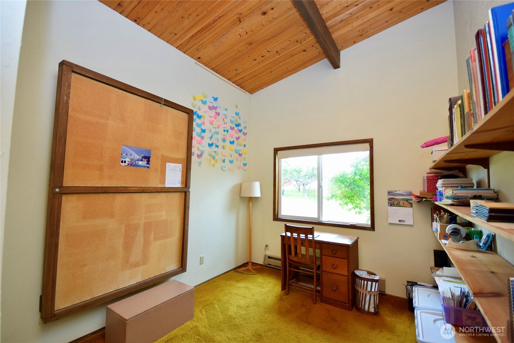 330 East Anderson Road Sequim, WA 98382 - Photo 17 of 33 a room with furniture and a window