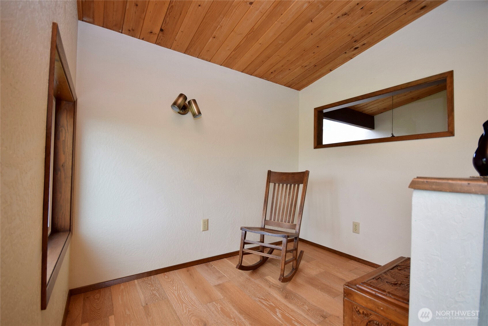 330 East Anderson Road Sequim, WA 98382 - Photo 9 of 33 a view of a room with wooden floor and furniture