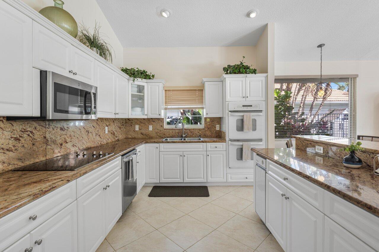 4400 Northwest 28th Way Boca Raton, FL 33434 - Photo 13 of 58 013-4400Northwest28thWay-BocaRaton-FL-33