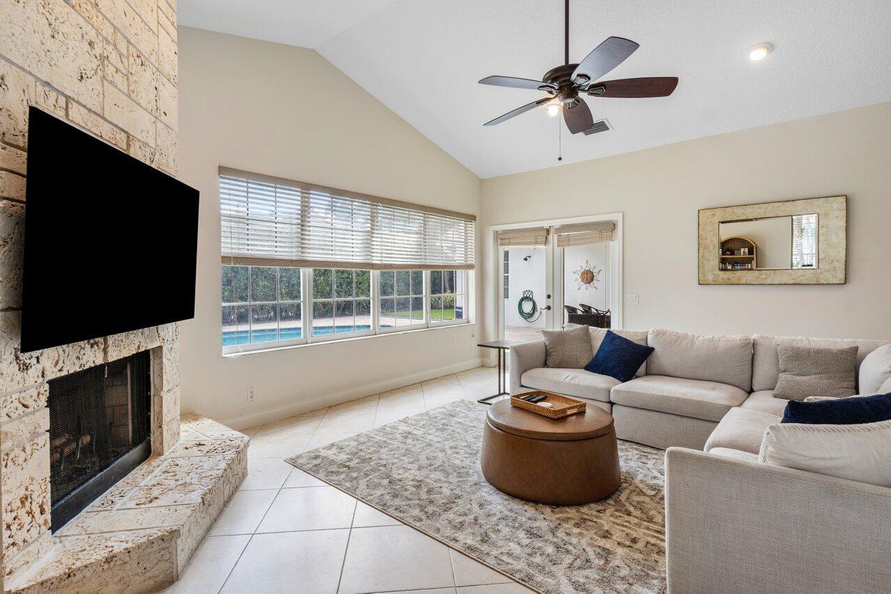 4400 Northwest 28th Way Boca Raton, FL 33434 - Photo 20 of 58 020-4400Northwest28thWay-BocaRaton-FL-33