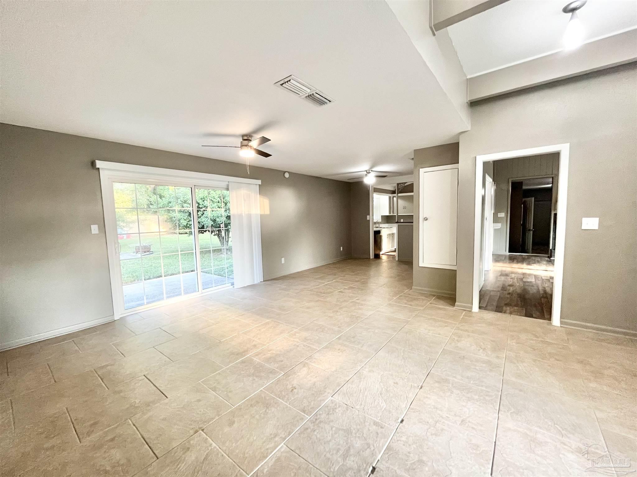 111 Dogwood Place Atmore, AL 36502 - Photo 5 of 20