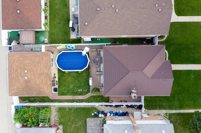 a picture of a book and a bench