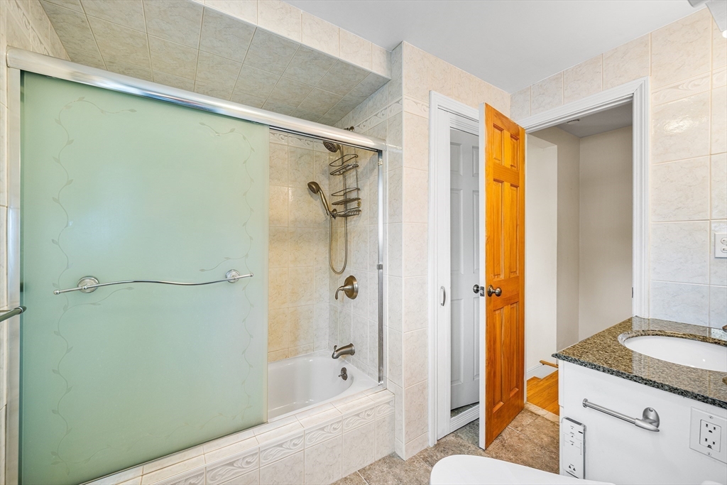27 Randy Road Framingham, MA 01701 - Photo 18 of 42