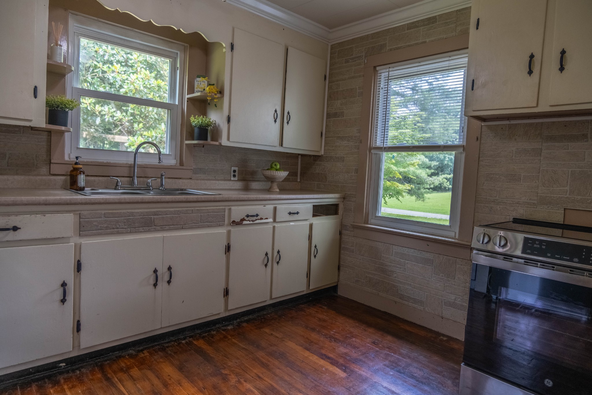118 Bone Cave Road Rock Island, TN 38581 - Photo 11 of 31