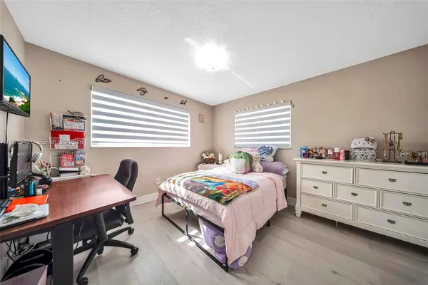 $975,000 | 10431 Southwest 93rd Street, Miami, FL 33176