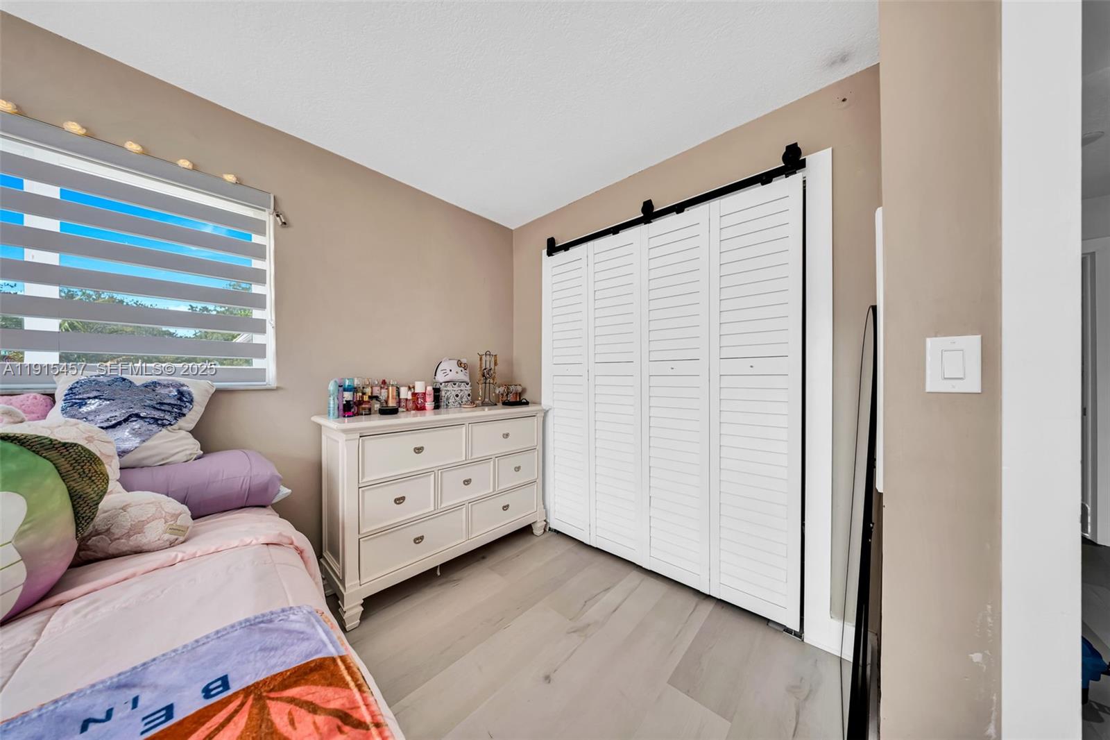 10431 Southwest 93rd Street Miami, FL 33176 - Photo 13 of 76