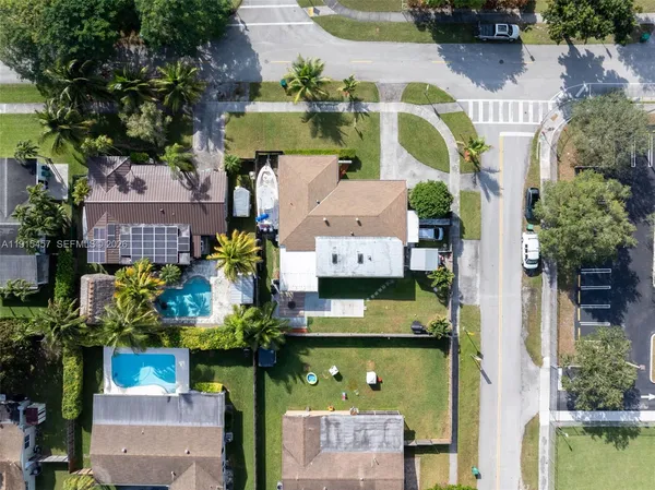 $975,000 | 10431 Southwest 93rd Street, Miami, FL 33176