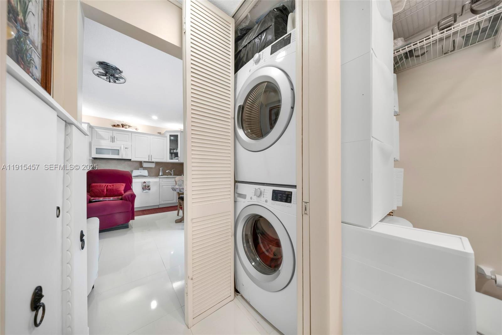 10431 Southwest 93rd Street Miami, FL 33176 - Photo 60 of 76 a utility room with dryer and washer