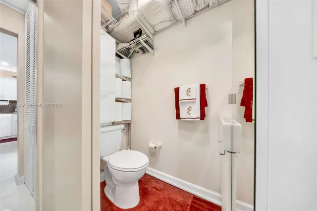 $1,099,000 | 10431 Southwest 93rd Street, Miami, FL 33176