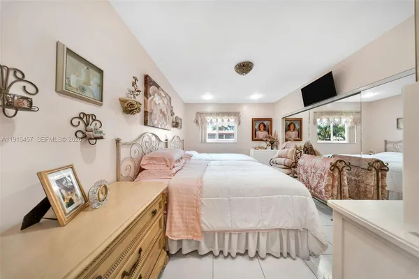 $975,000 | 10431 Southwest 93rd Street, Miami, FL 33176