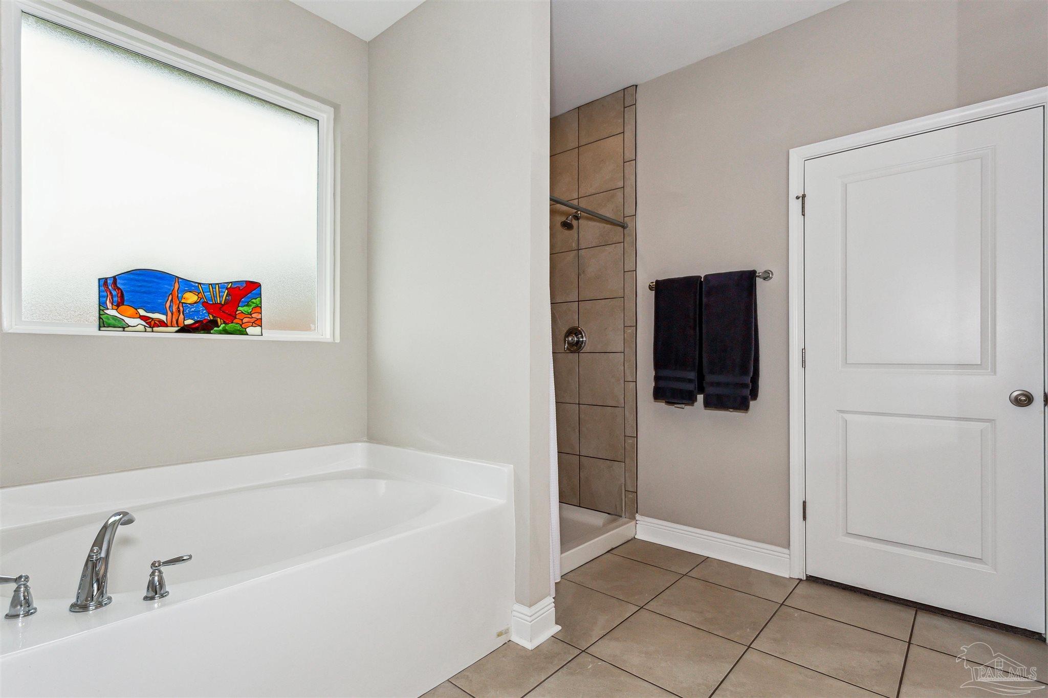 1736 Saroco Road Gulf Breeze, FL 32563 - Photo 18 of 39 Gallery Image 18