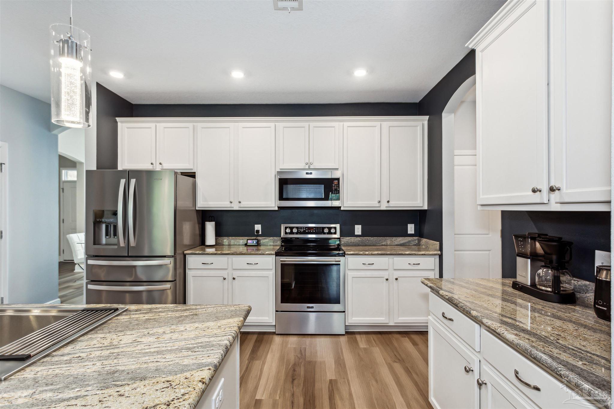 1736 Saroco Road Gulf Breeze, FL 32563 - Photo 10 of 39 Gallery Image 10