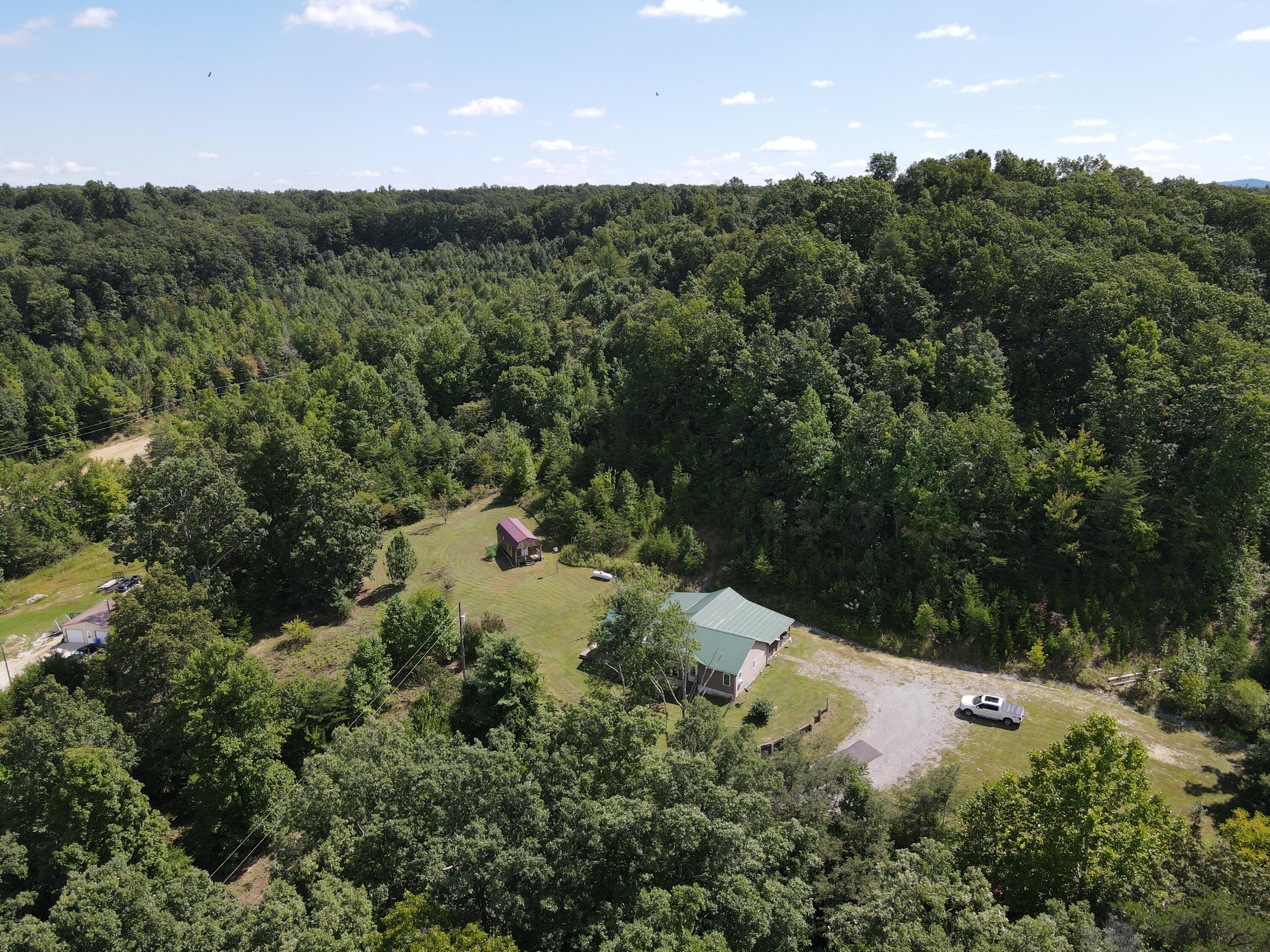 1777 Calico Road Berea, KY 40403 - Photo 24 of 51 34DFD1E6-2D02-4BFD-A310-DE6B4E76FCE4