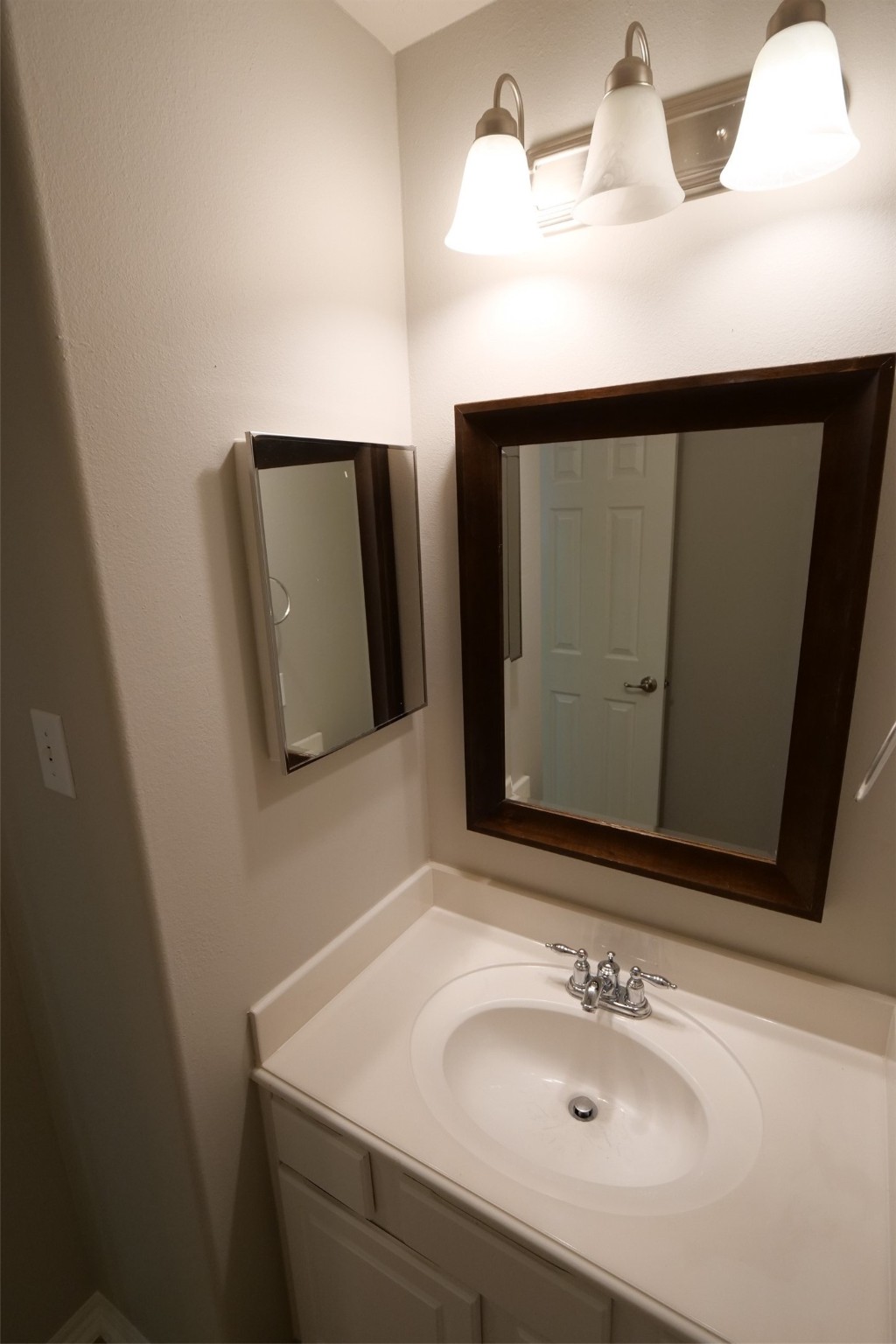 5414 Trammel Drive Spring, TX 77388 - Photo 21 of 28 a bathroom with a sink and a mirror