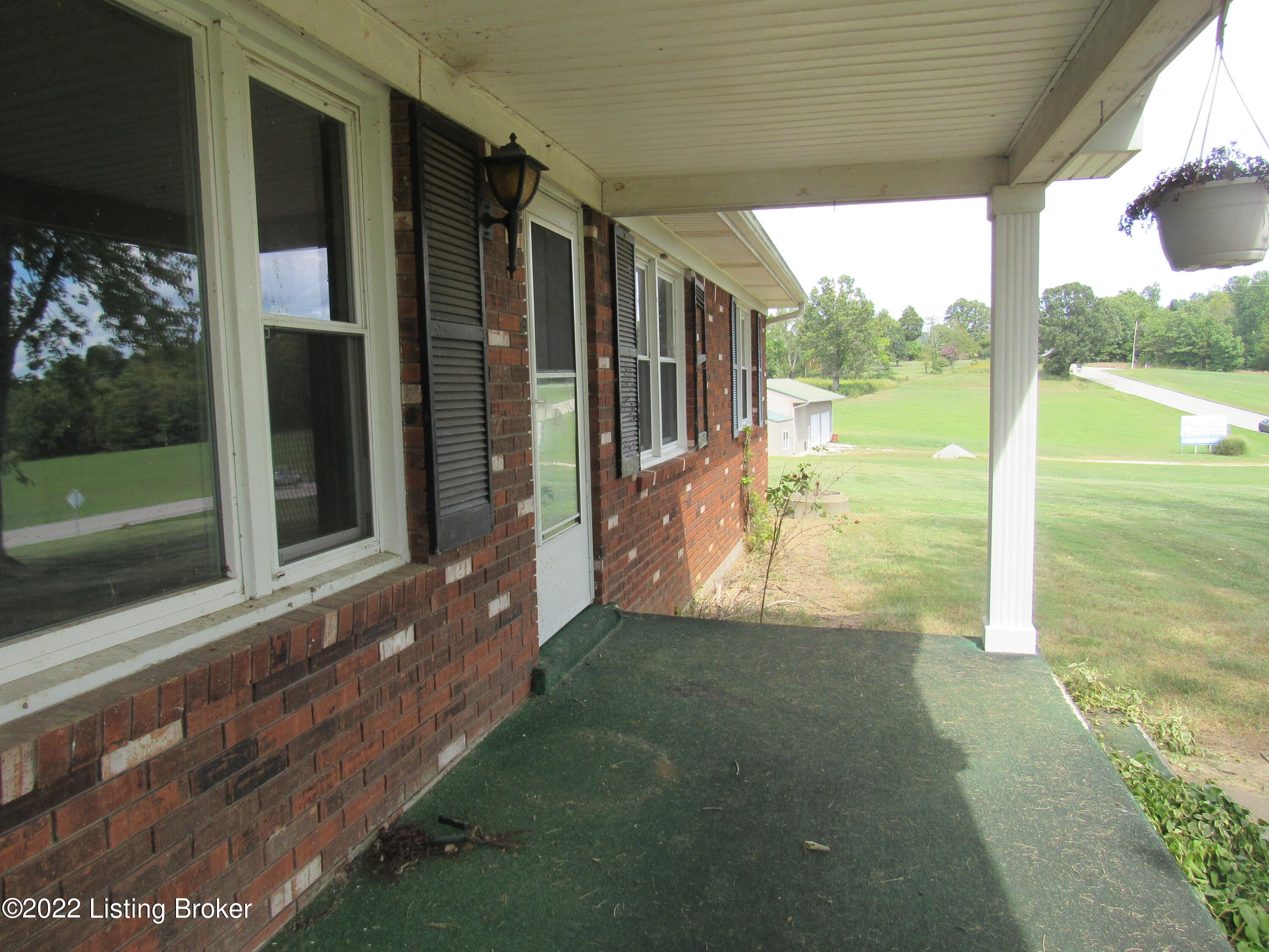 8643 Anneta Road Leitchfield, KY 42754 - Photo 10 of 31 ann11