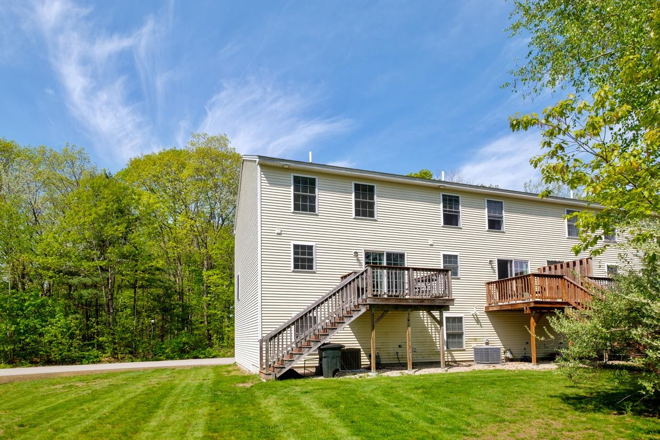138 Exeter Road, Unit 13 Epping, NH 03042 - Photo 25 of 26