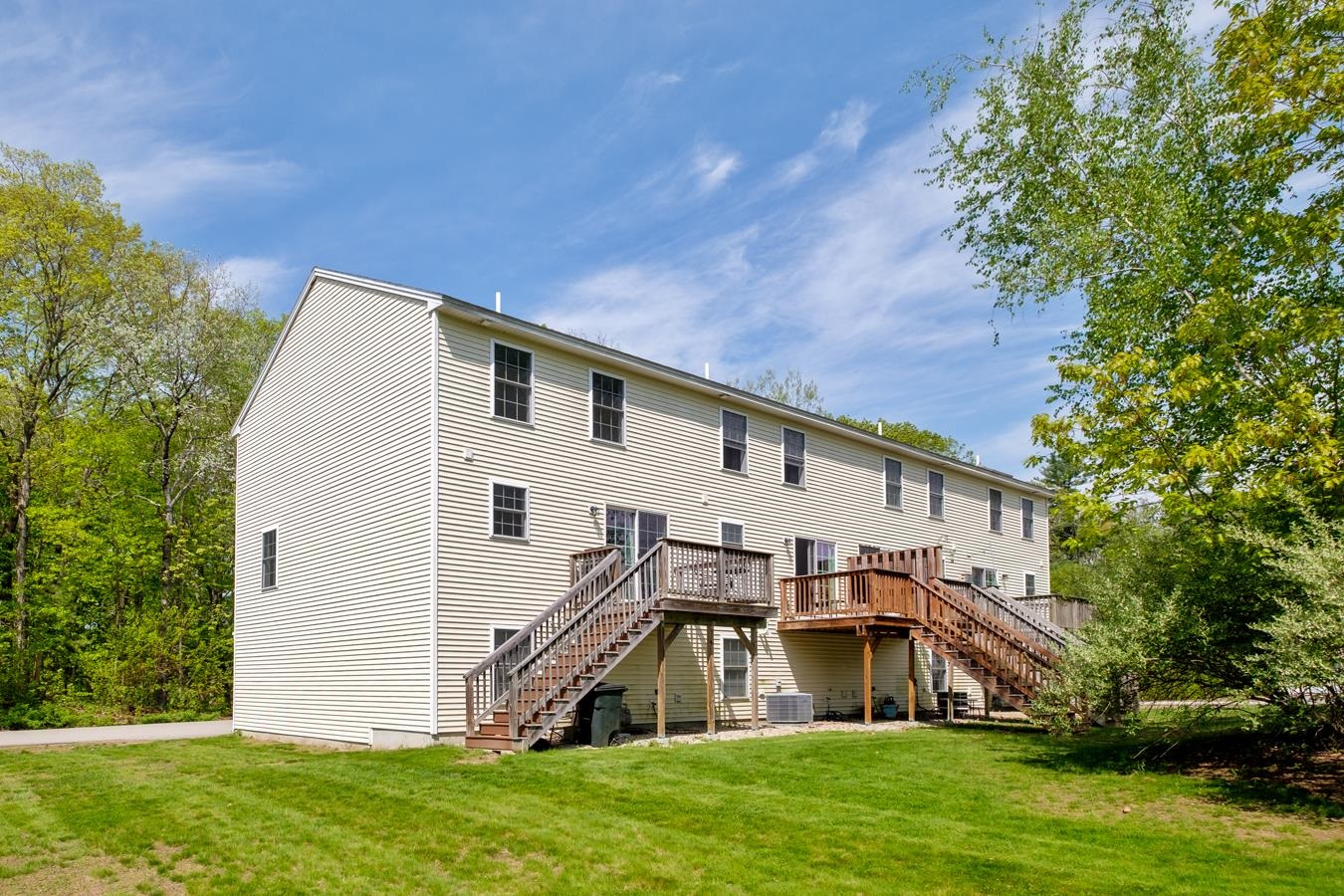 138 Exeter Road, Unit 13 Epping, NH 03042 - Photo 3 of 26