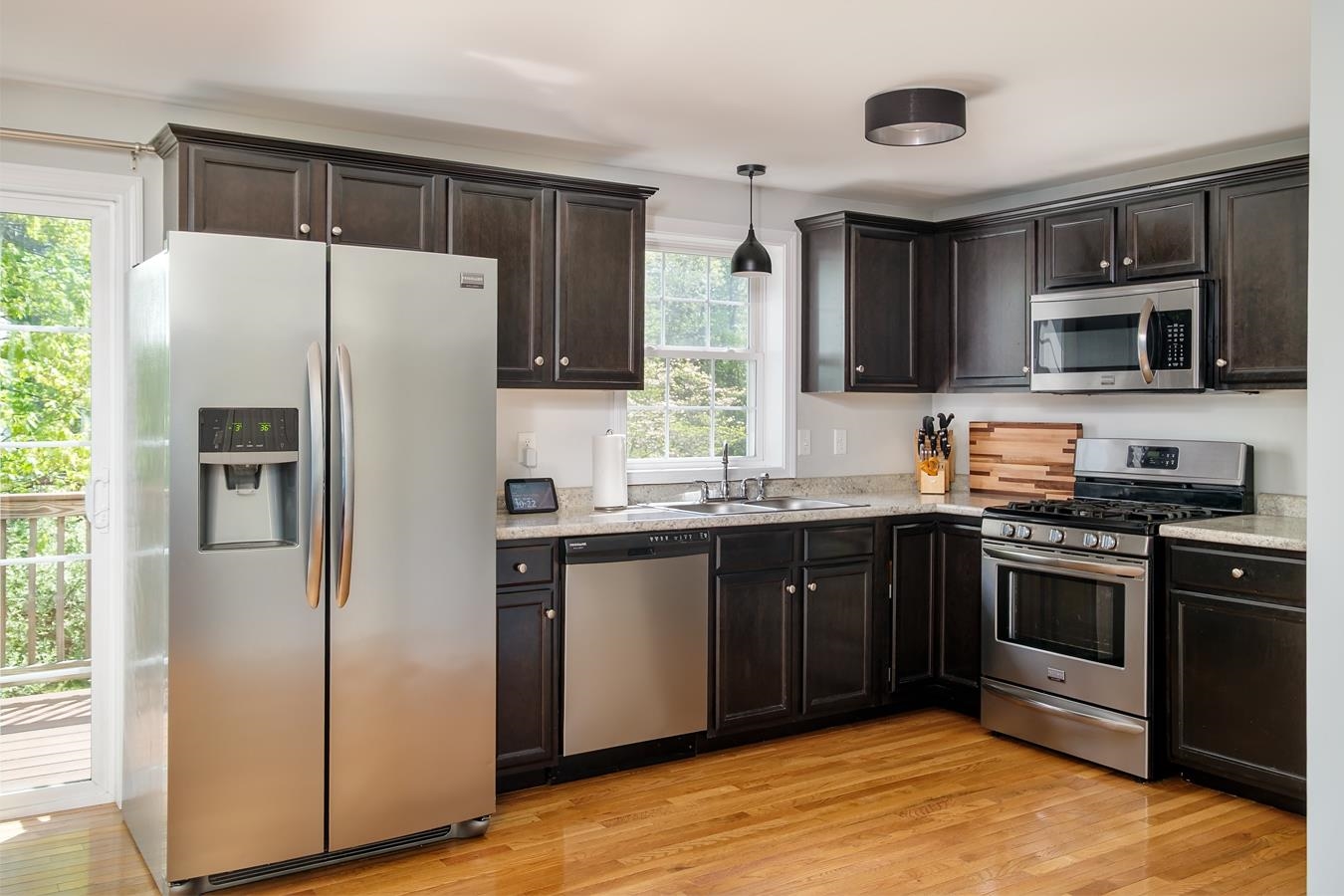 138 Exeter Road, Unit 13 Epping, NH 03042 - Photo 4 of 26