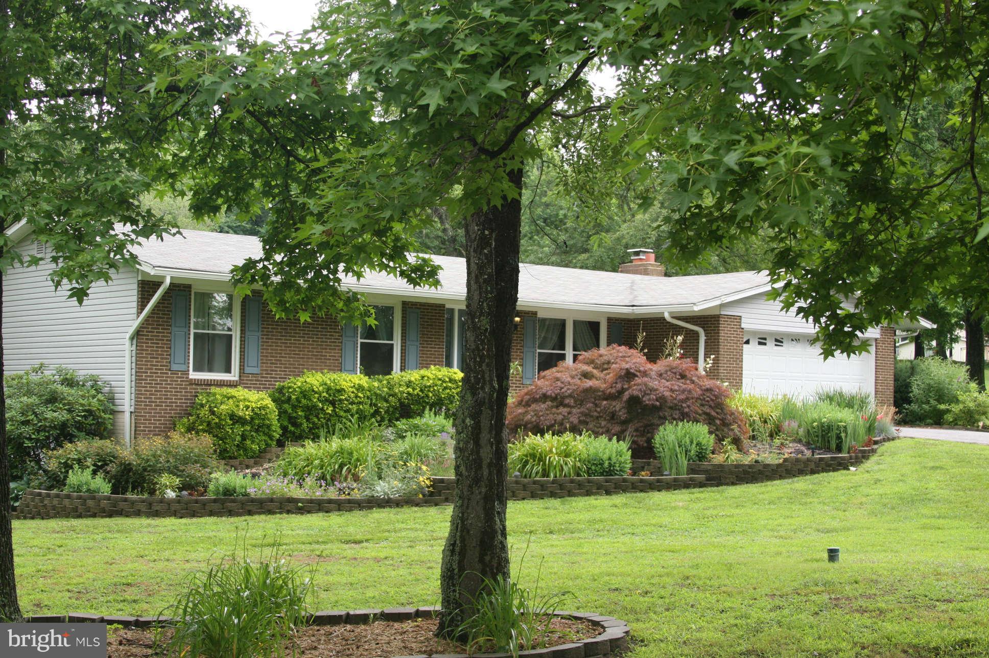 Exterior  Front