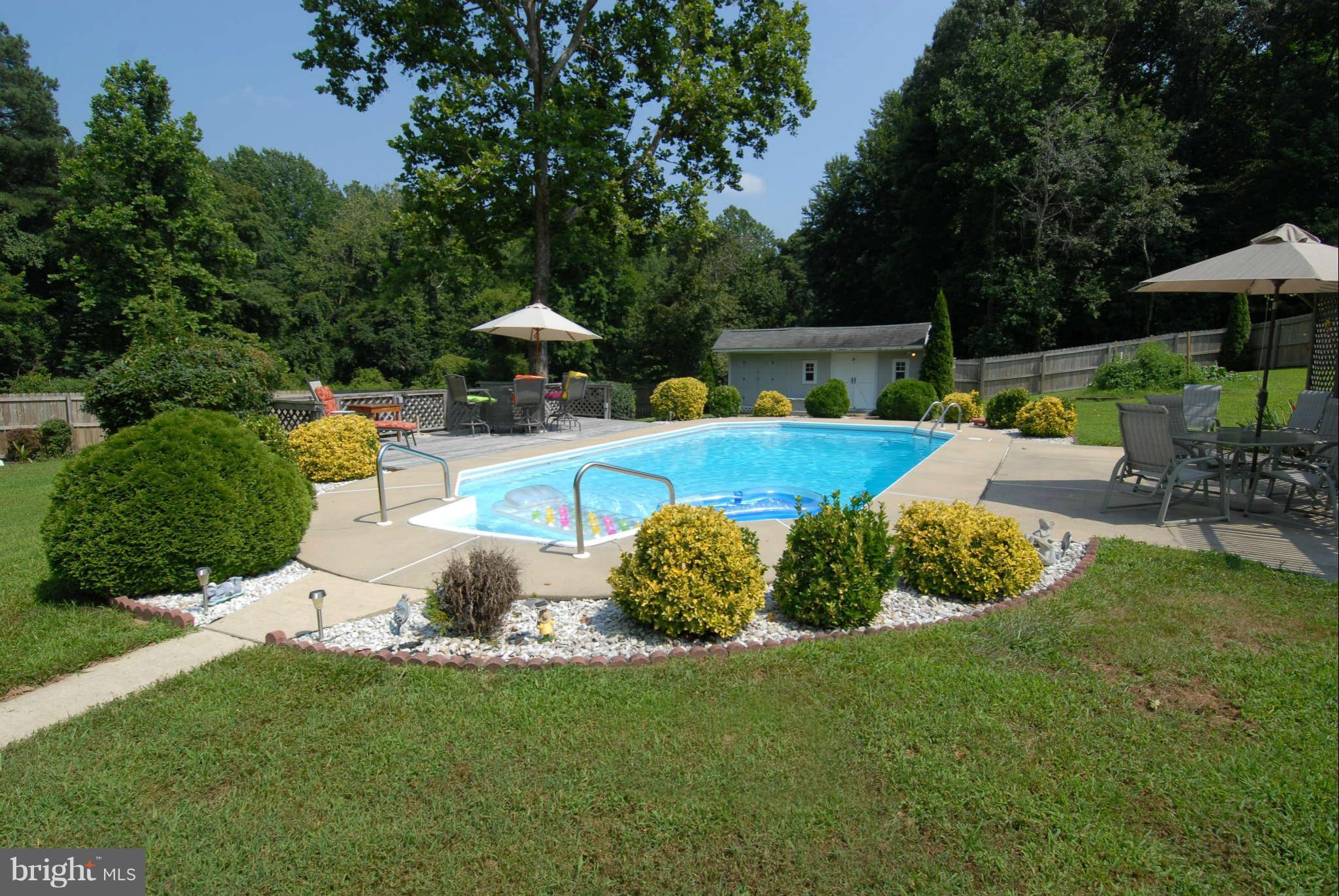 1710 Holland Cliffs Road Huntingtown, MD 20639 - Photo 10 of 30 Exterior Rear