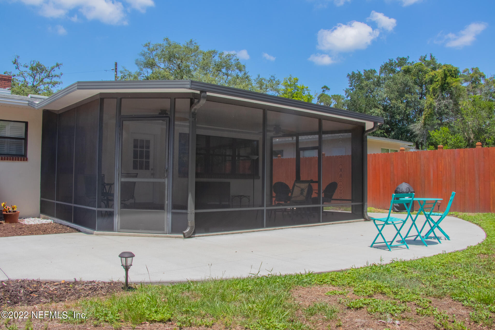 6415 Wesleyan Road Jacksonville, FL 32217 - Photo 30 of 36 a front view of a house with a yard