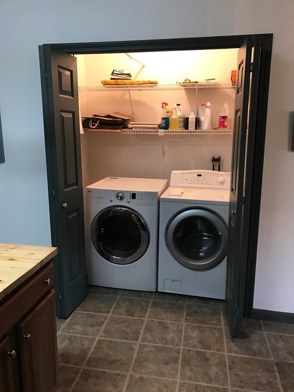 40 Nashua Street, Unit 3 Clinton, MA 01510 - Photo 13 of 28
