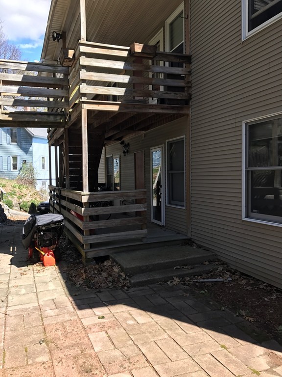 40 Nashua Street, Unit 3 Clinton, MA 01510 - Photo 3 of 28