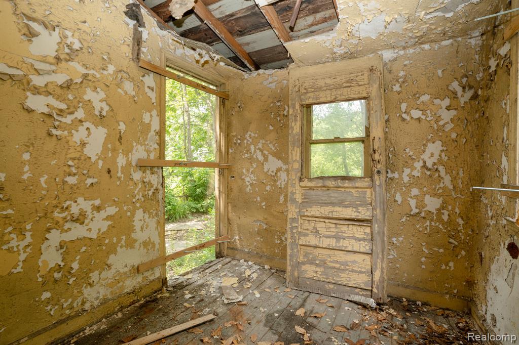545 Rosedale Court Detroit, MI 48202 - Photo 41 of 58