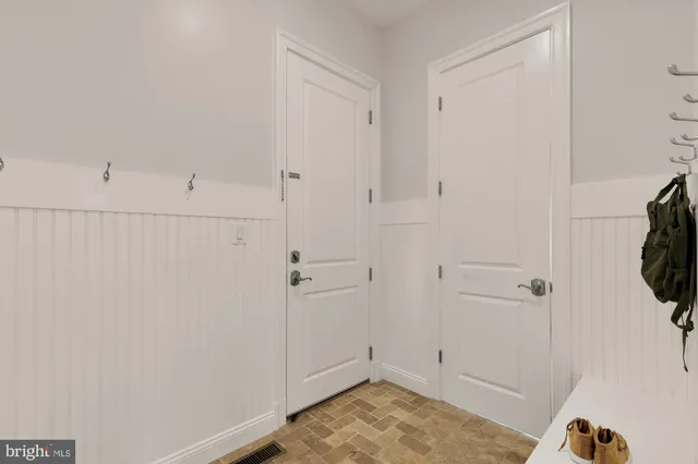 $2,150,000 | 2012 North Greenbrier Street, Arlington, VA 22205