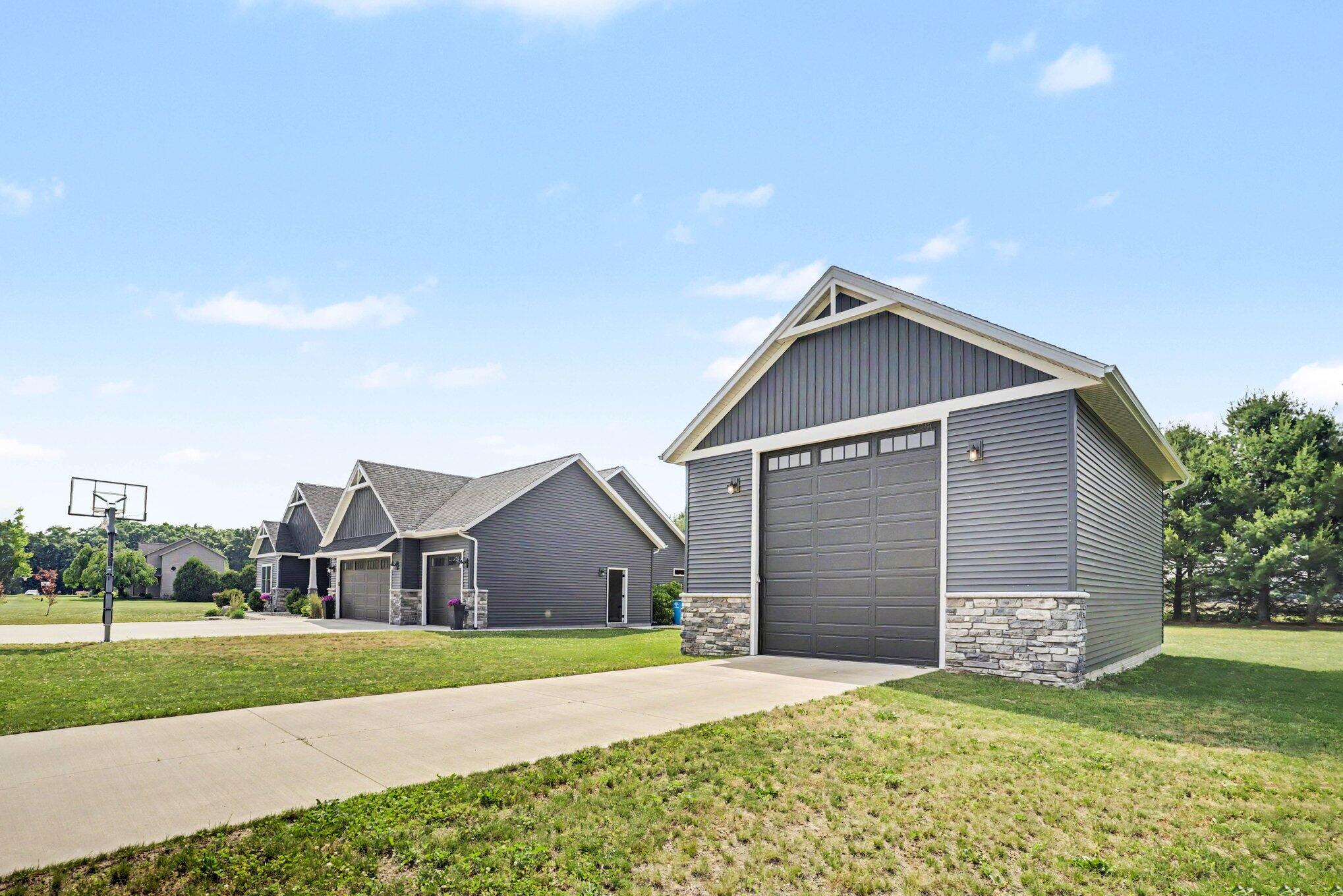 17045 Woodside Lane Three Rivers, MI 49093 - Photo 34 of 49 042_file_8733