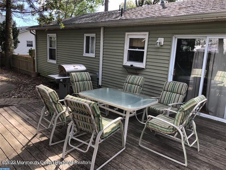 140 Gunwale Road Manahawkin, NJ 08050 - Photo 18 of 22 Deck