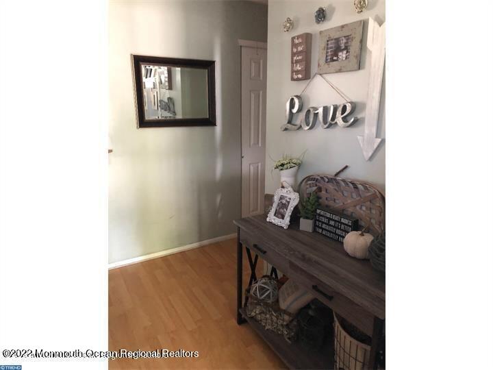 140 Gunwale Road Manahawkin, NJ 08050 - Photo 6 of 22 Living Room II