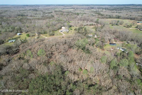 $55,000 | 515 County Road, Como, MS 38619