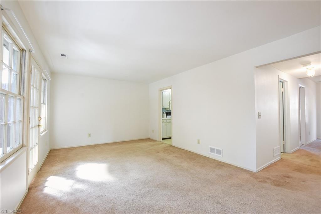 2950 St Marks Road Southwest, Unit D Winston-Salem, NC 27103 - Photo 9 of 26 Gallery Image 9