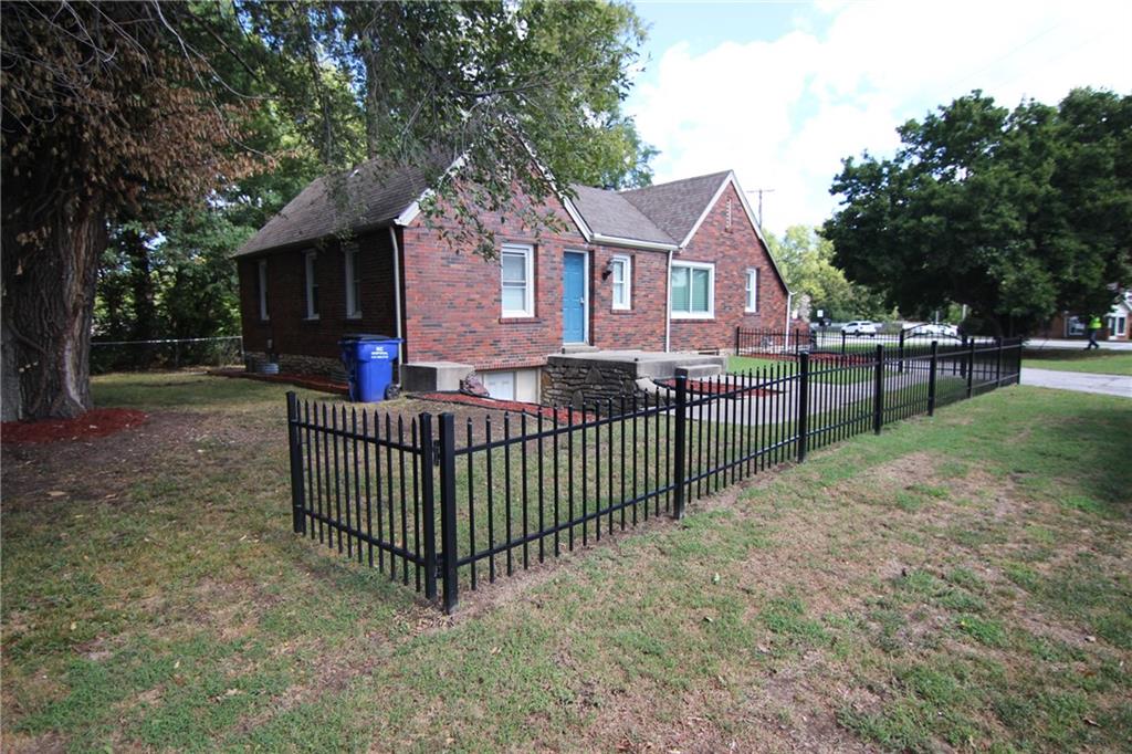 5840 Blue Ridge Boulevard Raytown, MO 64133 - Photo 5 of 5 Gallery Image 5
