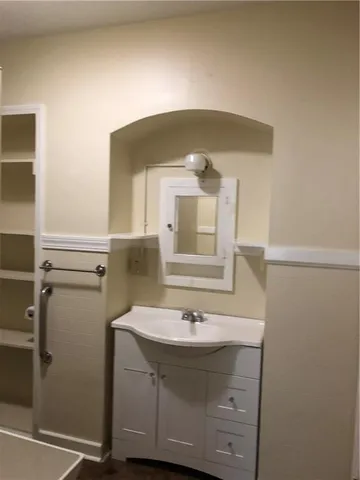 $2,000,000 | 514 West 7th Street, Leavenworth, KS 66048