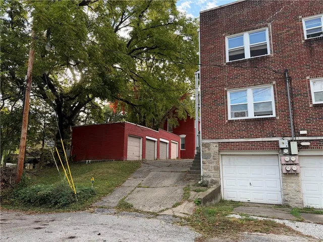 $2,000,000 | 514 West 7th Street, Leavenworth, KS 66048