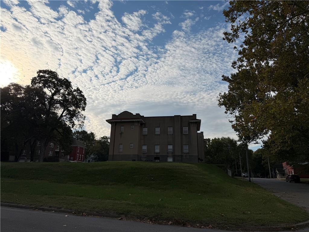 514 West 7th Street Leavenworth, KS 66048 - Photo 46 of 48