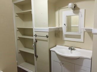 514 West 7th Street Leavenworth, KS 66048 - Photo 7 of 48