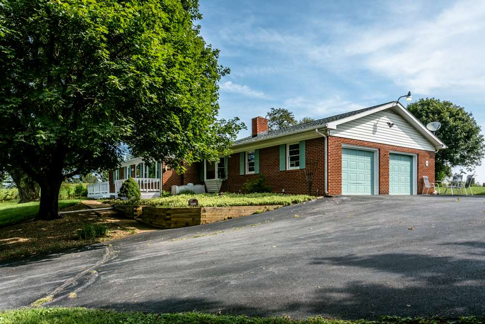 4512 Brenneman Church Road Linville, VA 22834 - Photo 16 of 31 Gallery Image 16