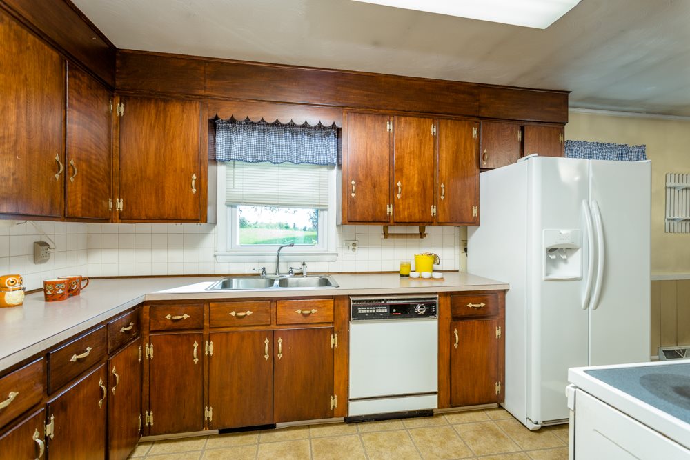 4512 Brenneman Church Road Linville, VA 22834 - Photo 3 of 31 Gallery Image 3